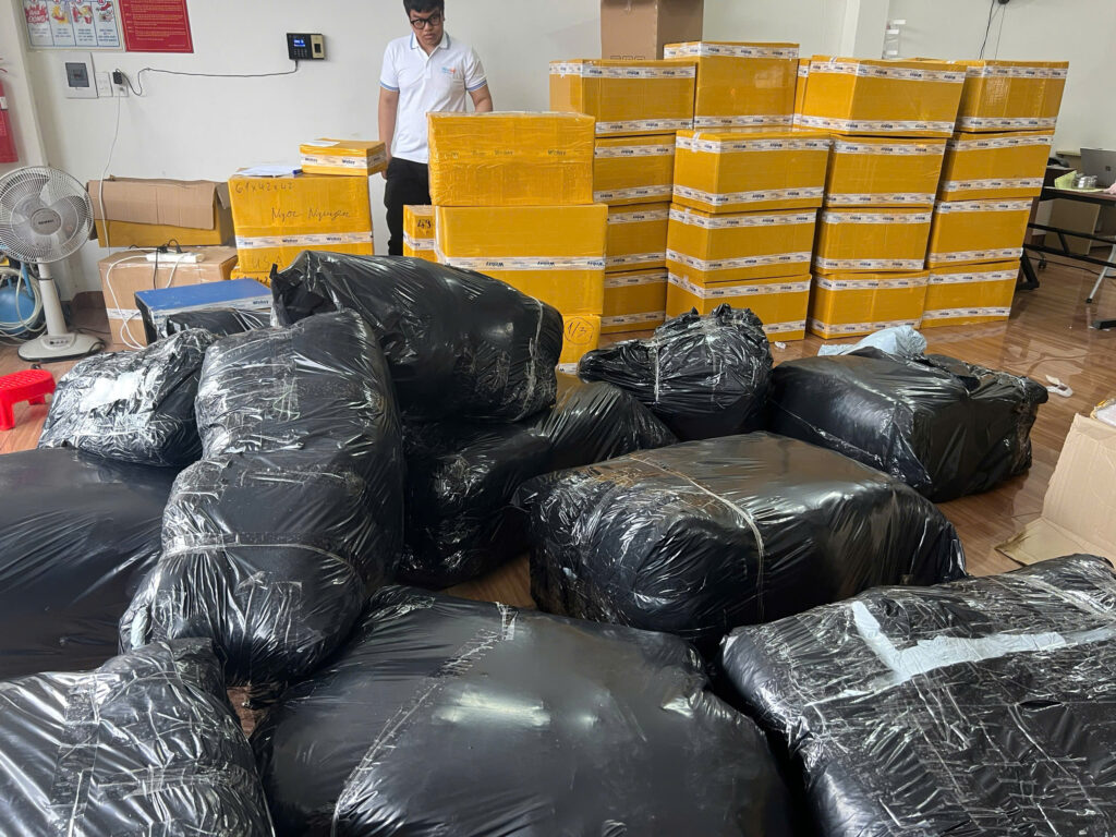 Gửi hàng đi Ý (Italy) tại Hà Nội - Winbay Express